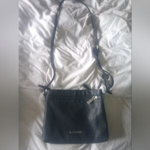Black Enzo Angiolini Purse w/ strap